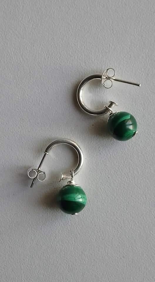 Bo creole ag malachite gros plan