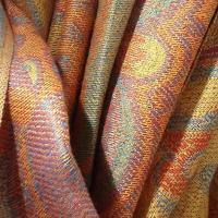 Chale jaune mauve orange