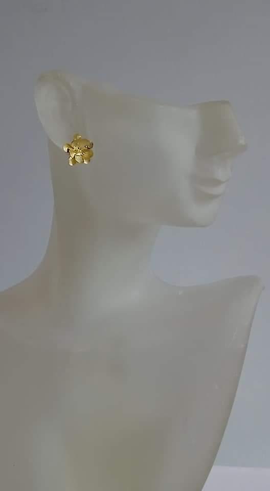 Puces fleur plaque or buste