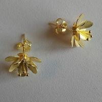 Puces fleurs plaque or